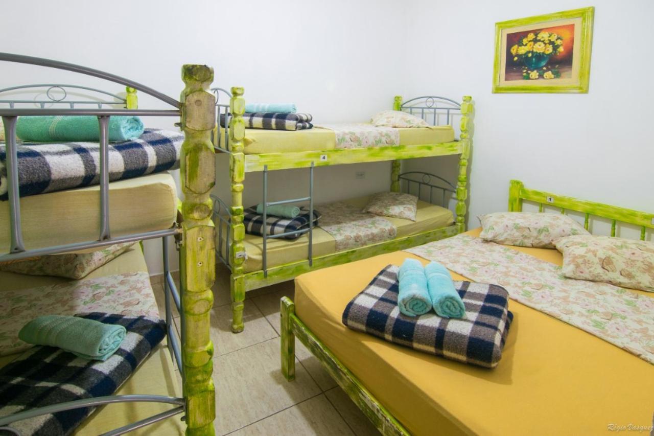 Pousada Casa Do Rio Hostel - 8 Min Do Centro Historico - Passeio De Barco Com Saida Da Pousada -Pago A Parte- Perto Das Praias E Beira Rio Araquari Eksteriør billede