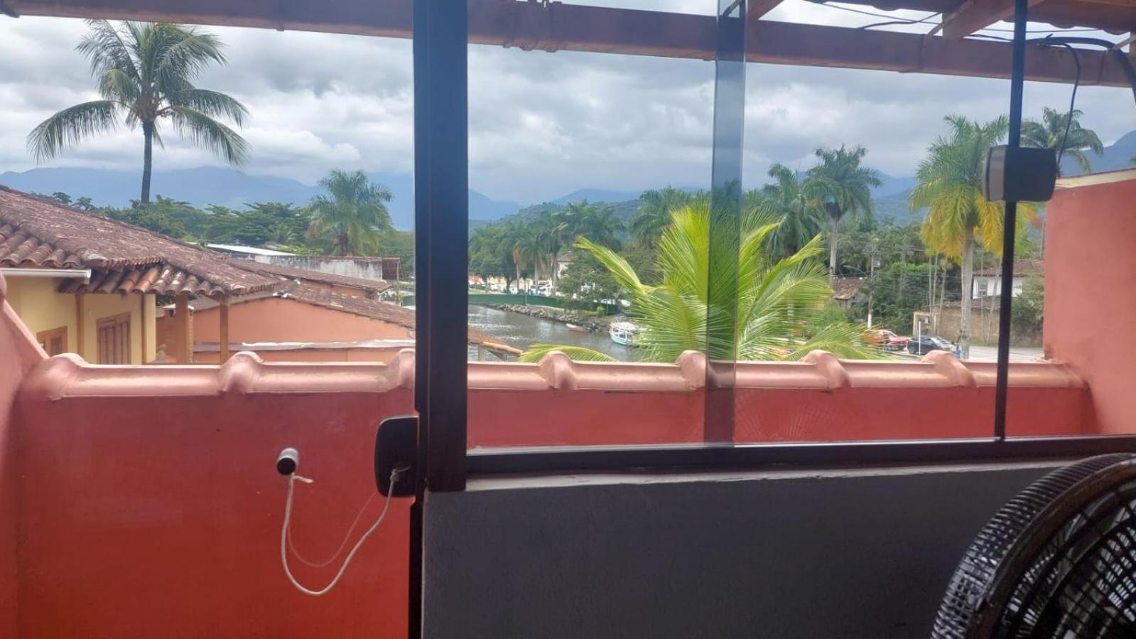Pousada Casa Do Rio Hostel - 8 Min Do Centro Historico - Passeio De Barco Com Saida Da Pousada -Pago A Parte- Perto Das Praias E Beira Rio Araquari Eksteriør billede