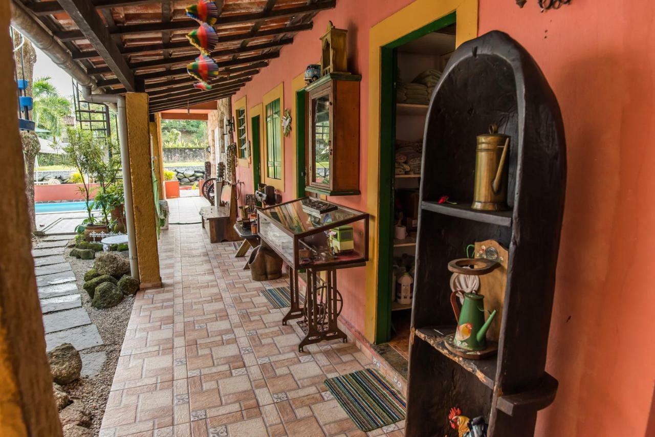 Pousada Casa Do Rio Hostel - 8 Min Do Centro Historico - Passeio De Barco Com Saida Da Pousada -Pago A Parte- Perto Das Praias E Beira Rio Araquari Eksteriør billede